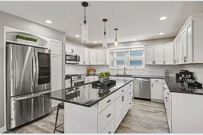 2019 Lakeview Drive, Portage, MI 49002 - Photo 10