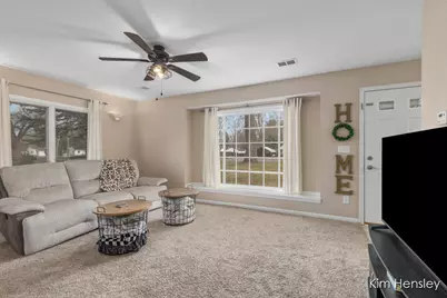 2240 4 Mile Road NE, Grand Rapids, MI 49525 - Photo 4