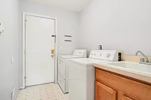 1829 Michelle Ct, Ann Arbor, MI 48105 - Photo 22