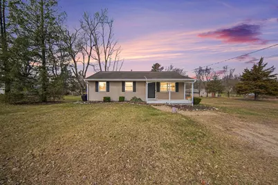 164 Somerset Drive, Brooklyn, MI 49230 - Photo 1