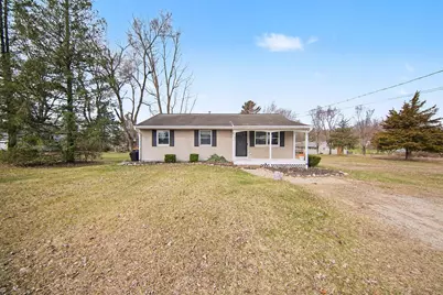 164 Somerset Drive, Brooklyn, MI 49230 - Photo 2