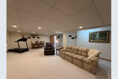 8727 Butterfield Highway, Bellevue, MI 49021 - Photo 32