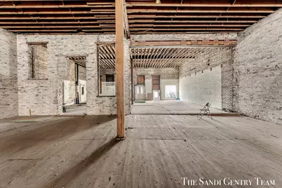 224 Washington Avenue, Grand Haven, MI 49417 - Photo 10