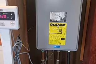 270 Washington St, Sunfield, MI 48890 - Photo 12