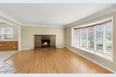 5029 Harriett Drive, Jackson, MI 49203 - Photo 8