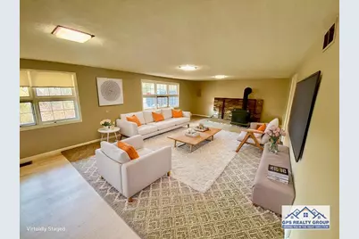 5029 Harriett Drive, Jackson, MI 49203 - Photo 4