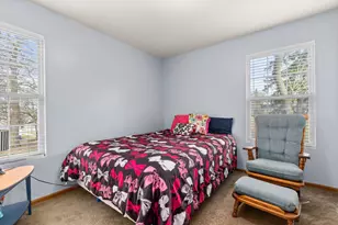 548 Adams St SE, Grand Rapids, MI 49507 - Photo 14