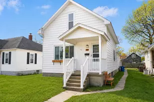 289 6th St, Manistee, MI 49660 - Photo 1