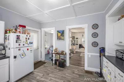 727 Union Avenue SE, Grand Rapids, MI 49503 - Photo 20