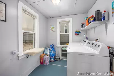 727 Union Avenue SE, Grand Rapids, MI 49503 - Photo 24
