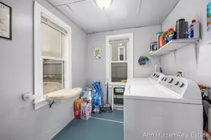 727 Union Ave SE, Grand Rapids, MI 49503 - Photo 24