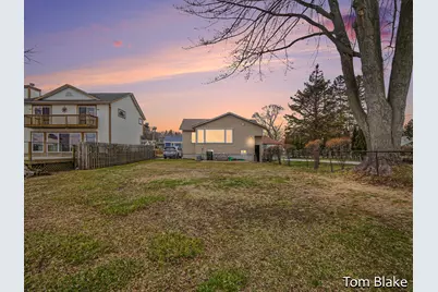 1834 Edgewater Street, Muskegon, MI 49441 - Photo 26