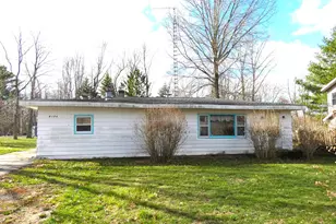8376 E Baldwin Ave, Watervliet, MI 49098 - Photo 1