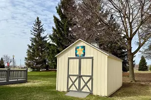 1975 Hollowbrook Dr, Holt, MI 48842 - Photo 48