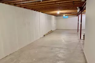 1975 Hollowbrook Dr, Holt, MI 48842 - Photo 42