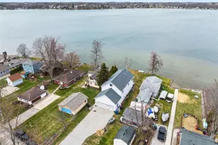780 Beach Dr, Brooklyn, MI 49230 - Photo 60