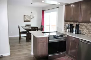 1207 E Oak Dr, Fenton, MI 48430 - Photo 8