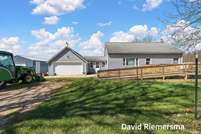 466 27th Street, Allegan, MI 49010 - Photo 1