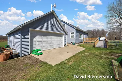 466 27th Street, Allegan, MI 49010 - Photo 2