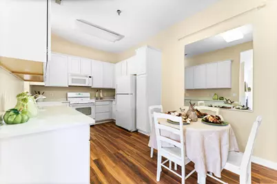 9475 Lakeside Drive, Ypsilanti, MI 48197 - Photo 10