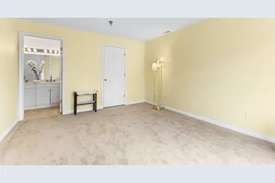 9475 Lakeside Drive, Ypsilanti, MI 48197 - Photo 14