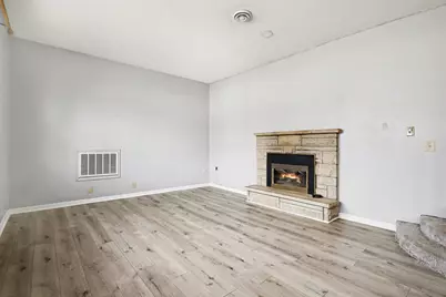 322 N 28th Street N, Springfield, MI 49037 - Photo 6