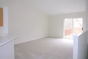 8076 Park Ln, Ypsilanti, MI 48198 - Photo 10