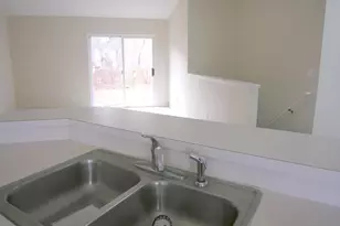 8076 Park Ln, Ypsilanti, MI 48198 - Photo 8