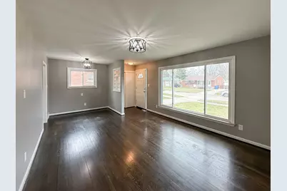 22203 Logue Avenue, Warren, MI 48091 - Photo 2