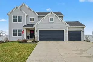 6106 Longhorn Trail, Stevensville, MI 49127 - Photo 2