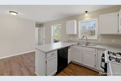 1100 N Edgewood Street, Greenville, MI 48838 - Photo 16