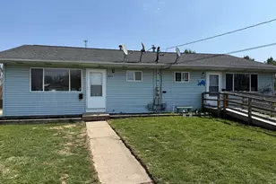 1020-1022 Avondale Circle, Kalamazoo, MI 49048 - Photo 1