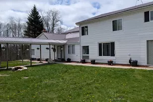 7202 21 Mile Rd, Evart, MI 49631 - Photo 2