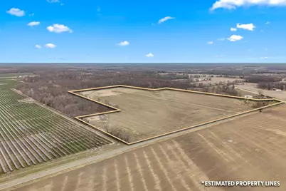 102 W Central Road, Coldwater, MI 49036 - Photo 6