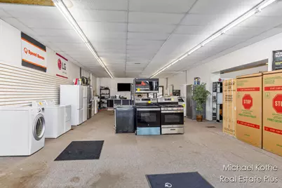 130 & 134 W State Street, Hastings, MI 49058 - Photo 6