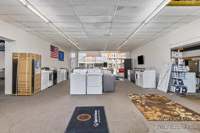 130 & 134 W State Street, Hastings, MI 49058 - Photo 4