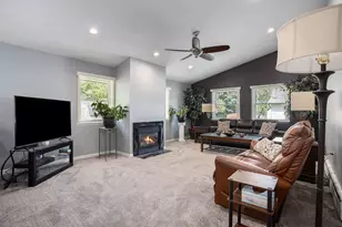 10 Fairfield Dr, Coldwater, MI 49036 - Photo 8