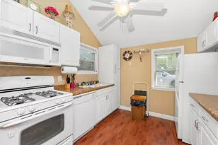 106 Lyon Lake Rd, Marshall, MI 49068 - Photo 14