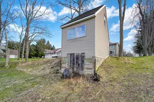 11085 Village Ln, Clayton, MI 49236 - Photo 40