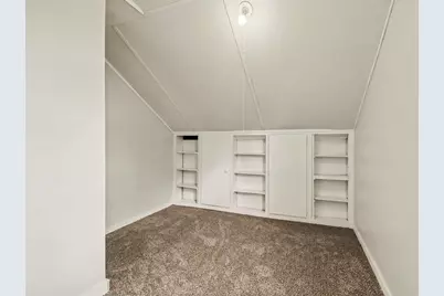 4 Elmwood Street NW, Grand Rapids, MI 49505 - Photo 14