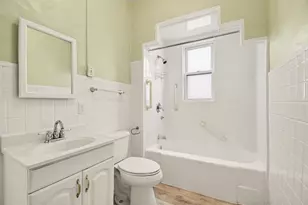 4 Elmwood St NW, Grand Rapids, MI 49505 - Photo 10