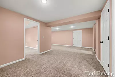 914 N Edgewood Street, Greenville, MI 48838 - Photo 20