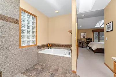 2520 Highpointe Drive, Kalamazoo, MI 49008 - Photo 20