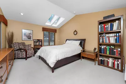 2520 Highpointe Drive, Kalamazoo, MI 49008 - Photo 16