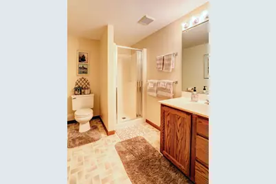 13760 Lakeshore Drive, Grand Haven, MI 49417 - Photo 48