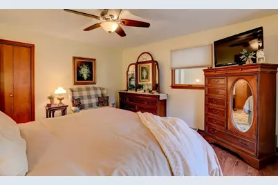 13760 Lakeshore Drive, Grand Haven, MI 49417 - Photo 30