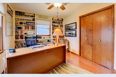 13760 Lakeshore Drive, Grand Haven, MI 49417 - Photo 32