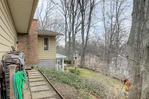 13760 Lakeshore Dr, Grand Haven, MI 49417 - Photo 14