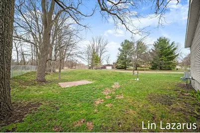 65484 Parkwood Court, Paw Paw, MI 49079 - Photo 26