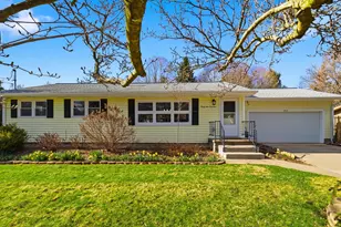 3914 Harwich Ln, Jackson, MI 49201 - Photo 1